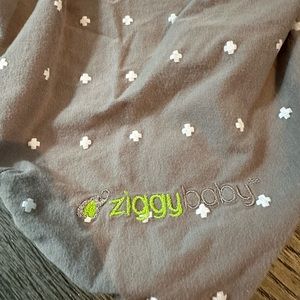 Ziggybaby Swaddle